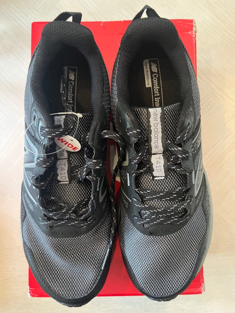 NWT New Balance Sneakers